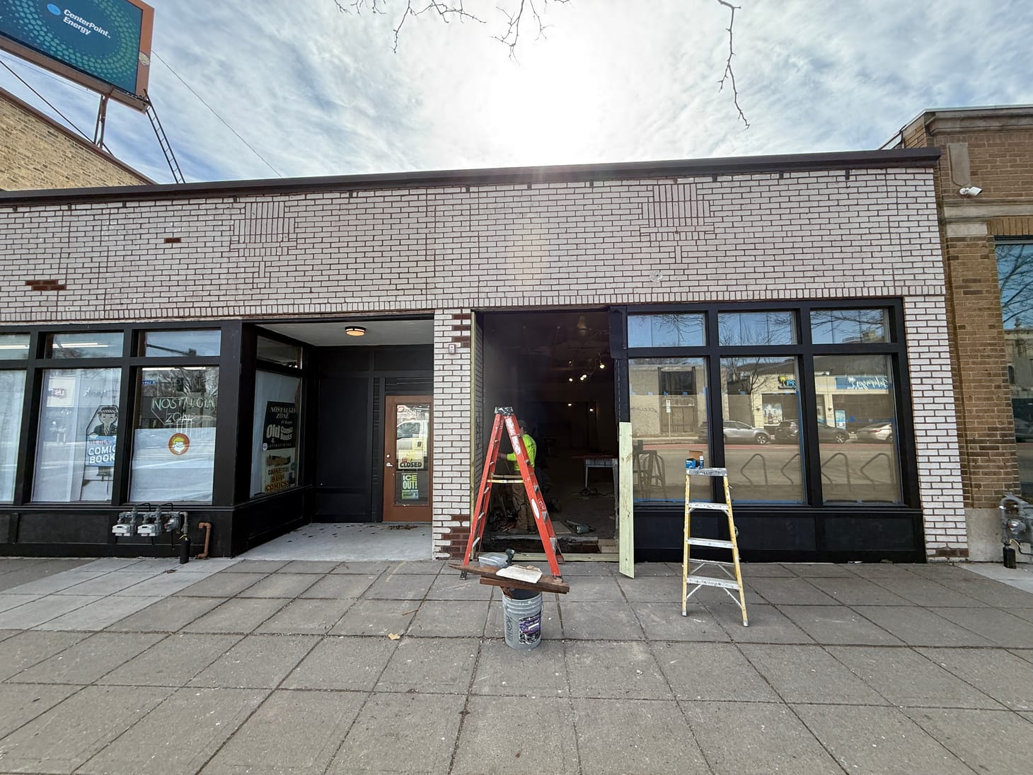 💿 Famed local record store Extreme Noise moving to 36th and Lake