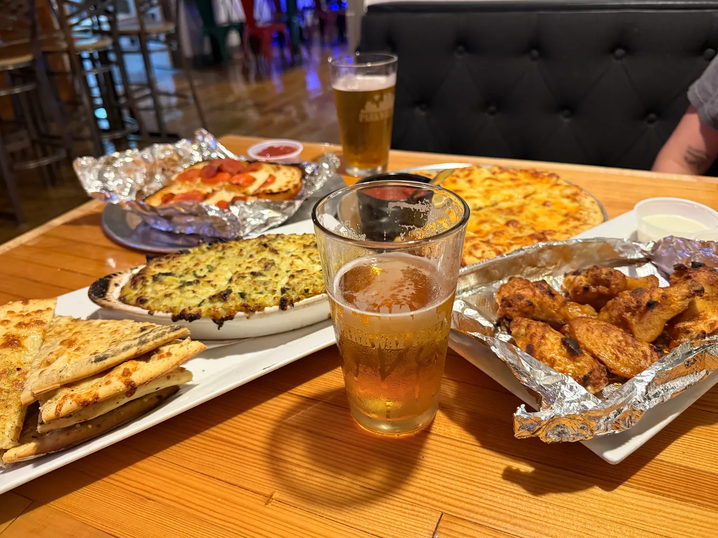 🍻 Longfellow happy hour rundown