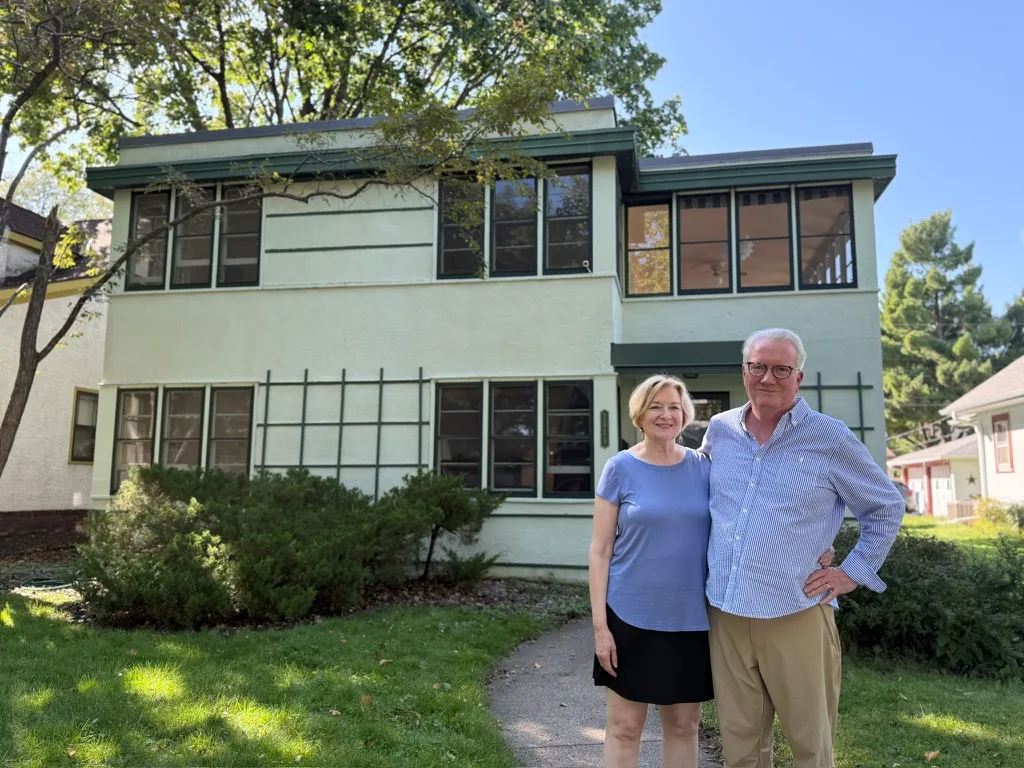 🏡 Inside the briefly famous "1936 Insulite House"