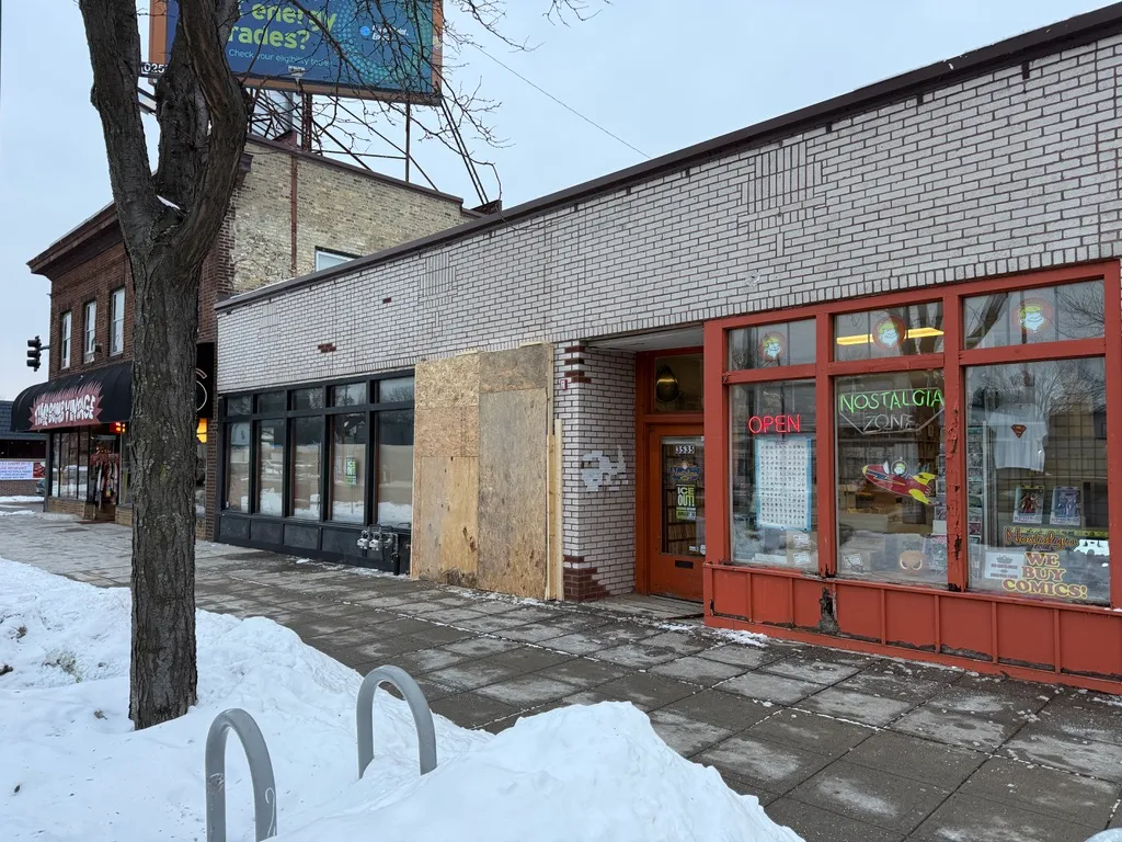 💿 Time Bomb and Nostalgia Zone both expanding at 36th and Lake